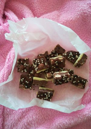Fehércsokis, tejcsokis fudge recept fotója