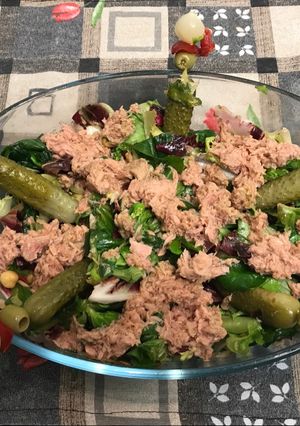Foto principal de Ensalada fresca de Atún
