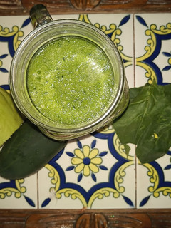 Una foto de Jugo verde con espinaca 🌱