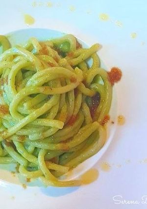 Foto di Pici in acqua di prezzemolo e uova di aringa