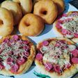 Donat kentang/pizza tanpa ulen (satu adonan 2 macam kue)
