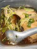 สะโพกไก่นึ่งซีอิ๊ว Credit : (Y/T กินได้อร่อยด้วย)