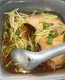 สะโพกไก่นึ่งซีอิ๊ว Credit : (Y/T กินได้อร่อยด้วย)