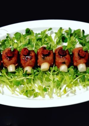 รูปของ ต๊อกคัลบี / ทอกคัลบี (Tteok GalBi) Korean Food (ซี่โครงหมูย่าง😁)