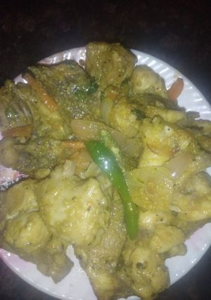 A picture of Honey with black pepper chicken.
