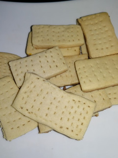 A picture of Shortcake/cookies.