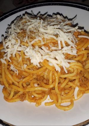 Una foto de Espaguetis con carne picada