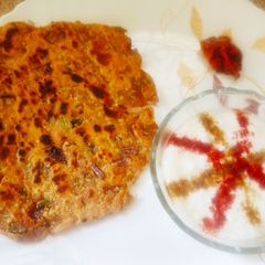 A picture of Missi Roti.