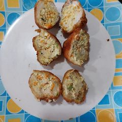 A picture of Hung curd kababs.
