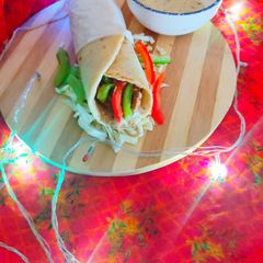 A picture of Grilled chicken shawarma.