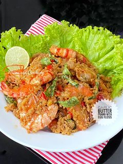 Foto resep Garlic Butter Prawn With Egg Floss