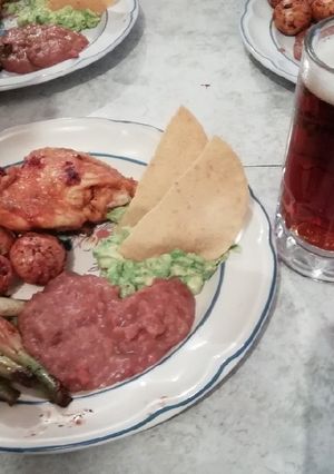 Una foto de Pollo al limón