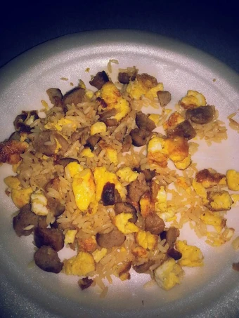 Recipe Hot rice with sausages and scramble eggs the Delicious Perfect