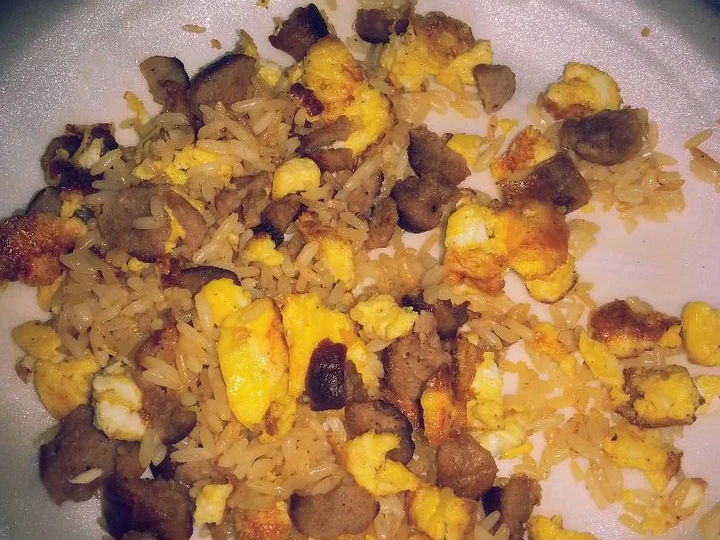 Recipe Hot rice with sausages and scramble eggs the Delicious Perfect