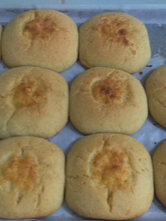 Una foto de Pan de Maíz blanco y cuajada (Caquezeño 🇨🇴)