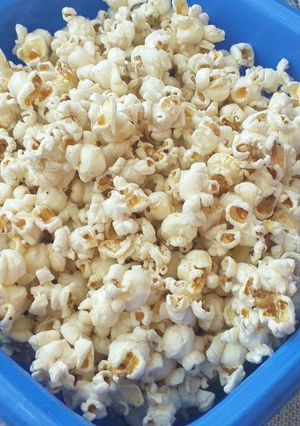 O poză a rețetei Popcorn făcut acasă.