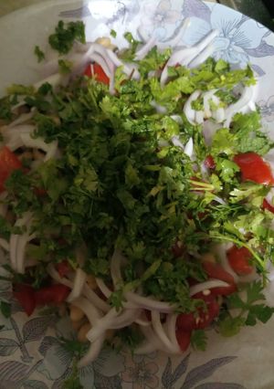 A picture of Lobia chaat.