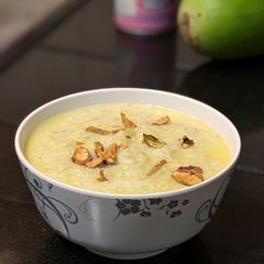A picture of Lauki(Bottle gourd) kheer.
