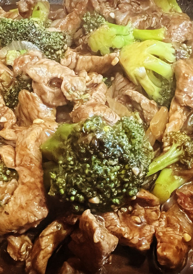 A picture of Beef with Broccoli.