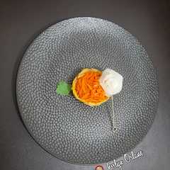 “Umbi bersatu: crispy basket, golden filling & white rose” 😆by Jesslyn Orlane-レシピのメイン写真