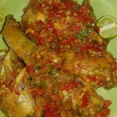 A picture of Ayam penyet bikin nagih.