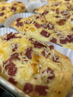 Foto resep Smoked Beef and Cheese Bread