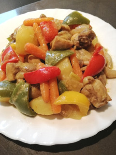 A picture of Chicken Curry.