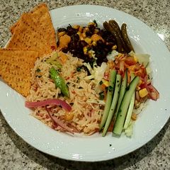 A picture of Mexican vegetarian salad bowl.