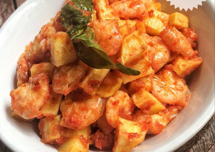 Langkah Mudah untuk Membuat Udang Kentang Balado yang Enak