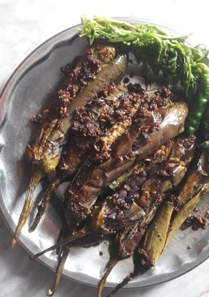 भरवा बैंगन (Bharwan Baingan recipe in Hindi) रेसिपी मुख्य फोटो