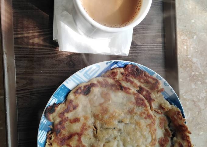 Recipe of Super Quick Sweet pan cake. (Meetha chilla)