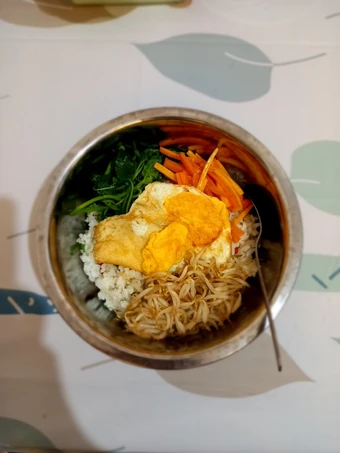 Easy Steps to Make Recipes Bibimbap Sederhana tanpa Gochujang the Delicious Appealing.