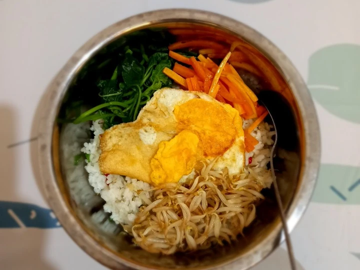 Easy Steps to Make Recipes Bibimbap Sederhana tanpa Gochujang the So Delicious Tasty.