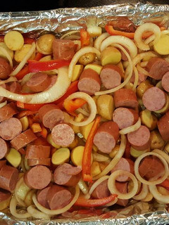 A picture of Sausage potato and onion.
