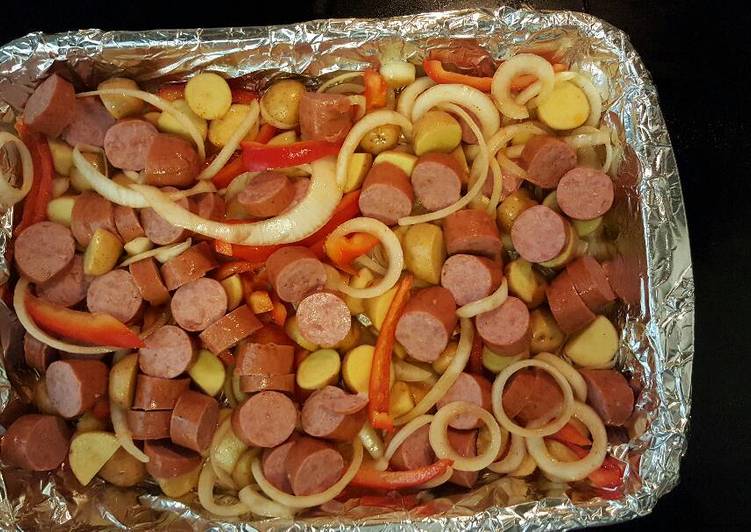 Recipe of Speedy Sausage potato and onion
