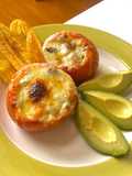 Tomates rellenos de carne y verduras