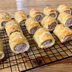 Sausage rolls with Herb and Paprika Shortcrust pastry #christmasgift A picture of Sausage rolls with Herb and Paprika Shortcrust pastry #christmasgift.
