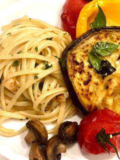 Une photo de Légumes d’été grillés avec pâte à l’ail