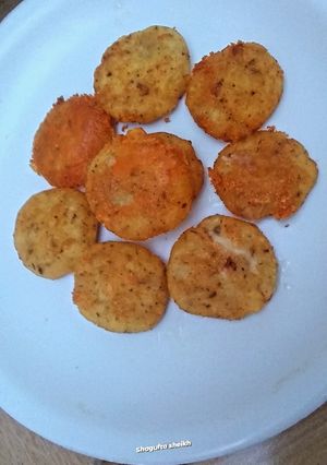 A picture of Mini potato cheesy coins 🪙.