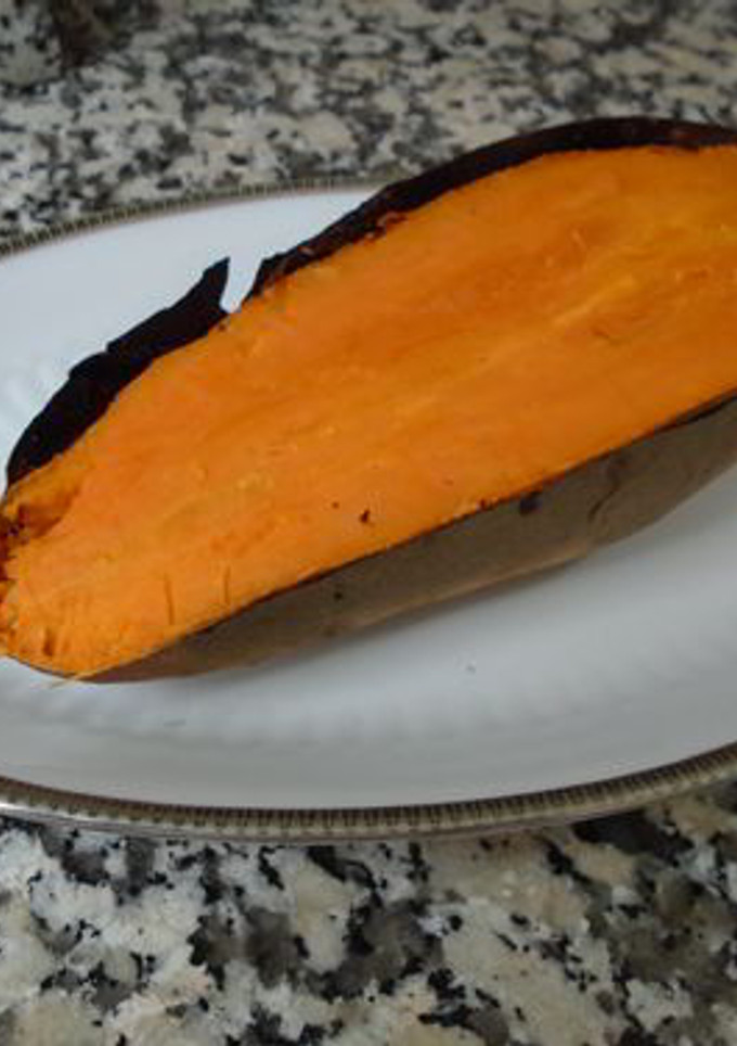 Una foto de Boniato asado