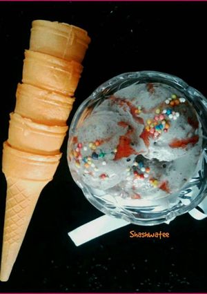 A picture of Black sesame seeds Ice Cream.