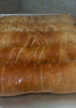 Una foto de Pan de jamón navideño