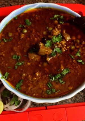 नॉनवेज ग्रेवी (Nonveg gravy recipe in hindi) रेसिपी मुख्य फोटो