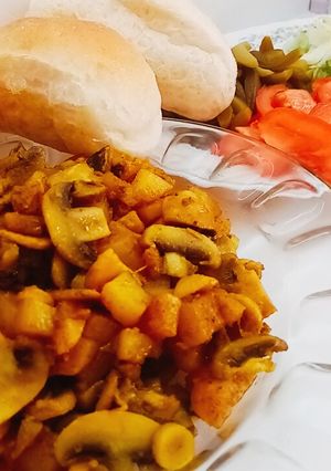 عکسی از دستور ساندویچ قارچ و سیب زمینی