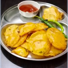 A picture of Potato mint bhajiya.