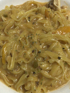 Una foto de Fideos con salsa cremosa