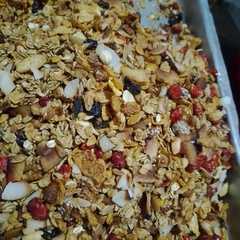 Una foto de Granola de avena y coco