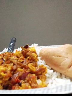 A picture of Rice with Egg Sauce and moimoi.