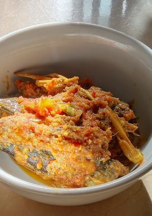Foto resep Pindang bumbu rujak by moms keen
