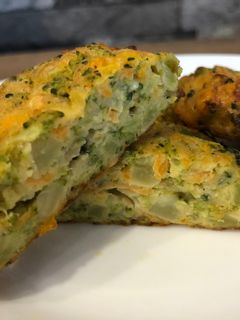 Brokkolis répa fasírt sütőben recept fotója